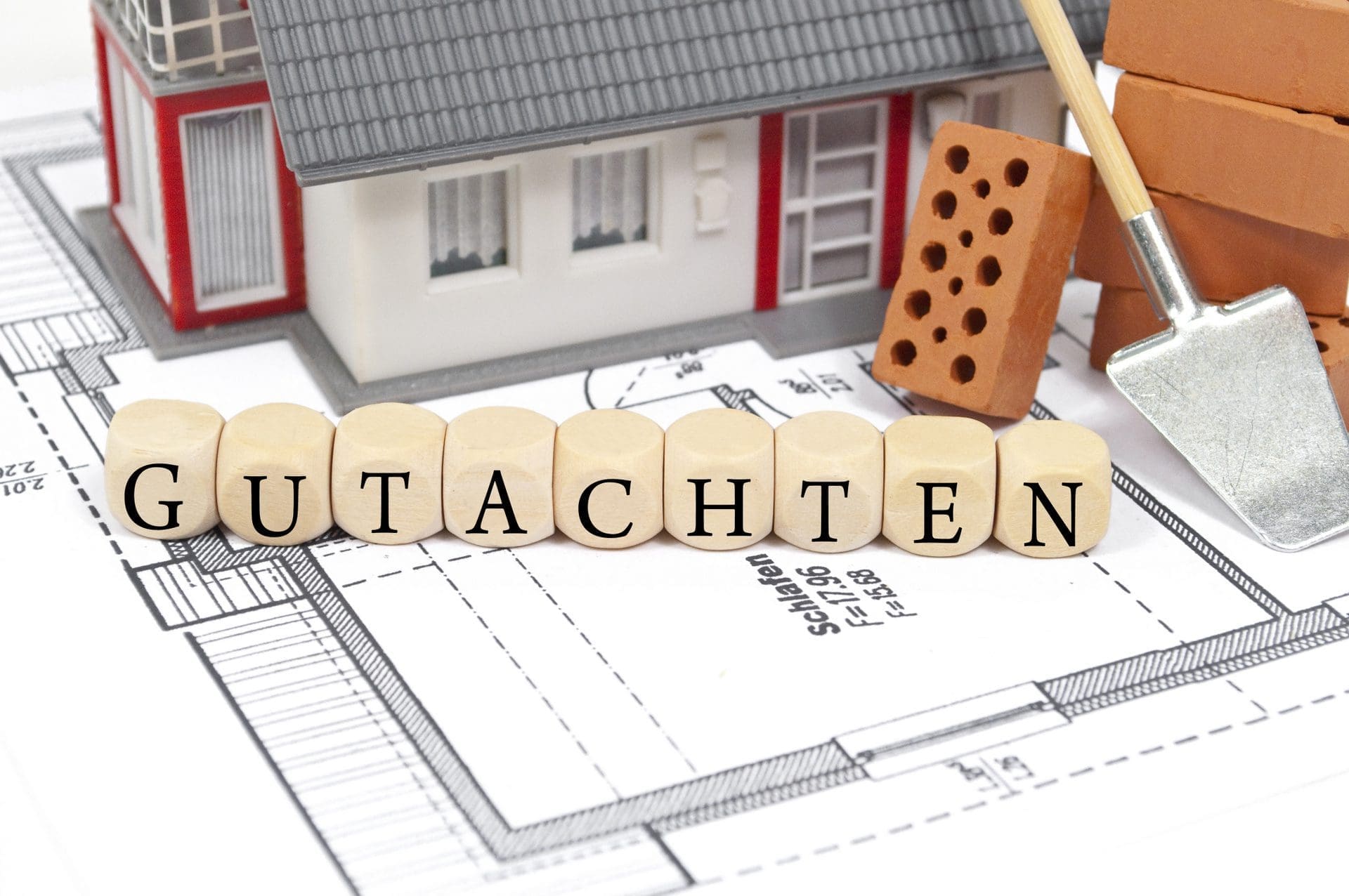 Gutachten erstellen lassen | Baugutachten Kosten (© Stockwerk-Fotodesign / stock.adobe.com)