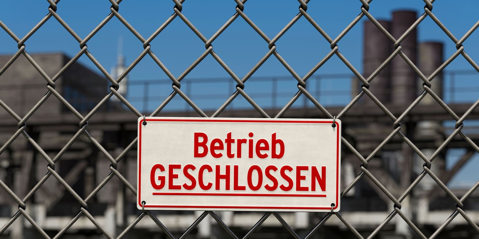 Betrieb geschlossen nach Brandschaden | Ein Sachverständiger ermittelt den Betriebsunterbrechungsschaden für Sie und ggü. der Ertragsausfallversicherung / Betriebsunterbrechungsversicherung. (© bluedesign / stock.adobe.com)