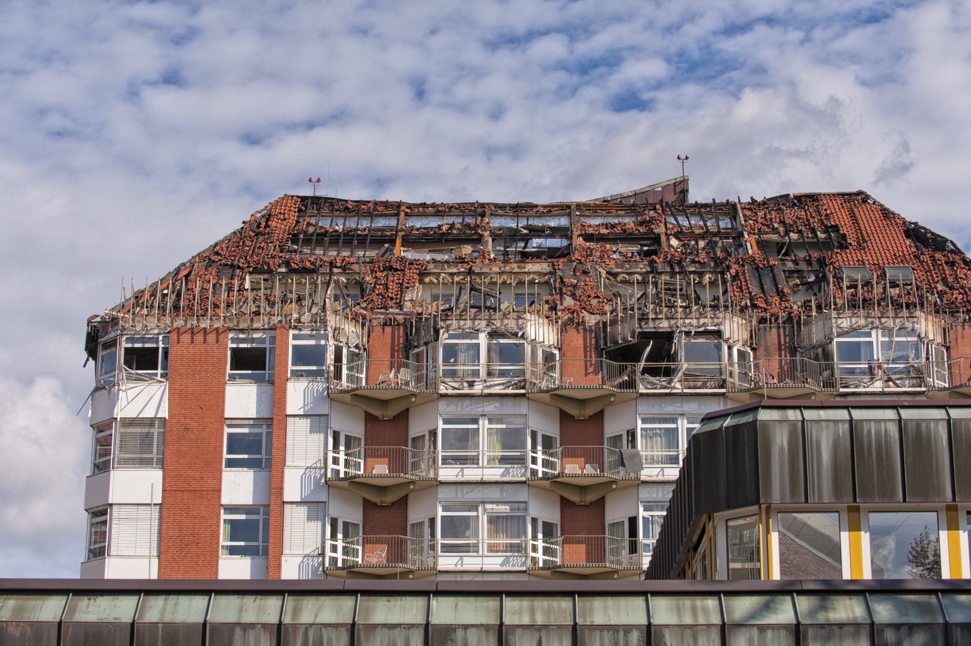 Brandschadensanierung Berlin | Brandschadenbeseitigung und Brandsanierung (© Roland W. Waniek / stock.adobe.com)