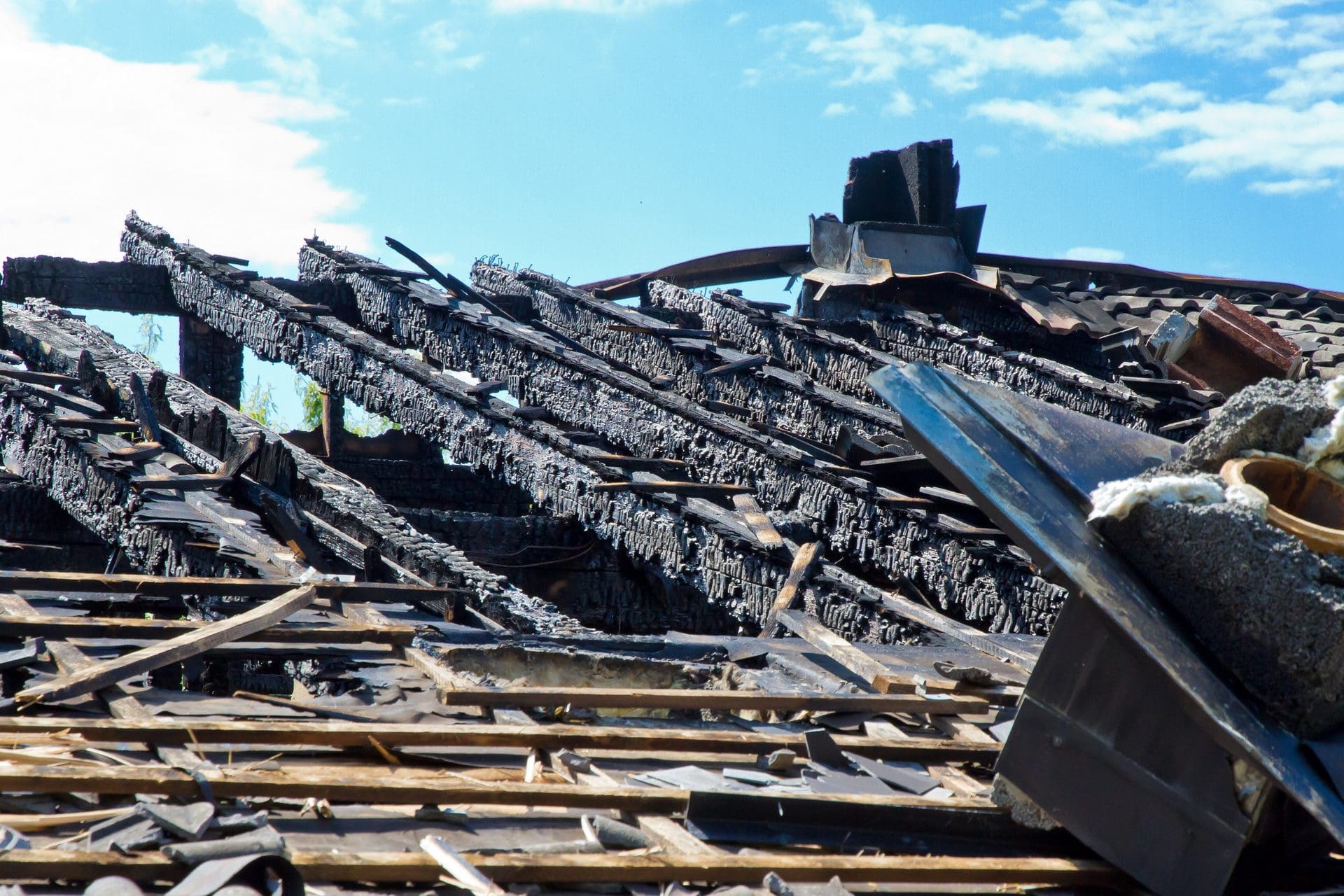 Gesundheitsgefährdung nach Brand - Was Sie wissen müssen