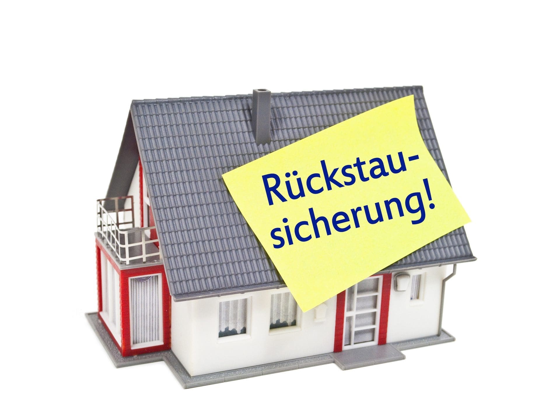 Voraussetzung dafür, dass Rückstau versichert ist, ist in der Regel mindestens der Einbau von Rückstauklappen und ähnlichen Lösungen zur Rückstausicherung (© Stockwerk-Fotodesign / stock.adobe.com)