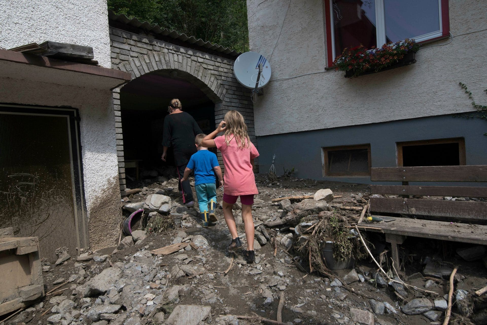 Schaden durch Hochwasser (© Elmar Gubisch / stock.adobe.com)