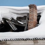 Schäden durch Schnee auf dem Dachboden - Zahlt Versicherung? (© Vadim / stock.adobe.com)