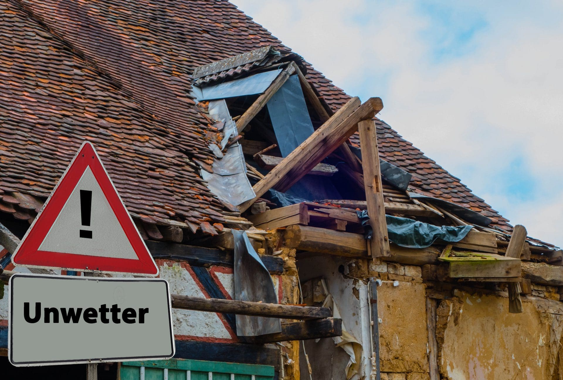 Unwetter & Co | Was sind "erweiterte Elementarschäden" in der Wohngebäudeversicherung des Hauses (© pusteflower9024 / stock.adobe.com)